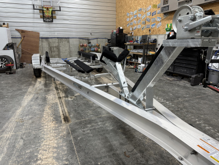 New 2026 WaterMade Boat Trailers WM26-28 10K Torsion Bowrider