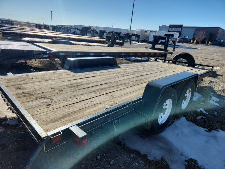 Used 2005 Road King 18' BP FB Trailer