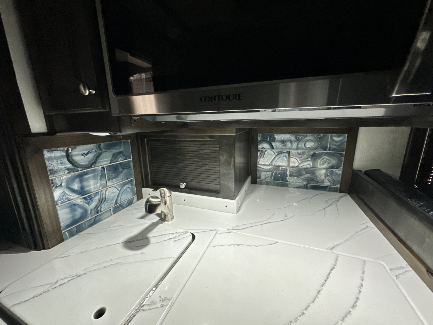 New 2026 Cimarron 4 Horse Side Load with 17'9" Living Quarter by Outlaw Conversions