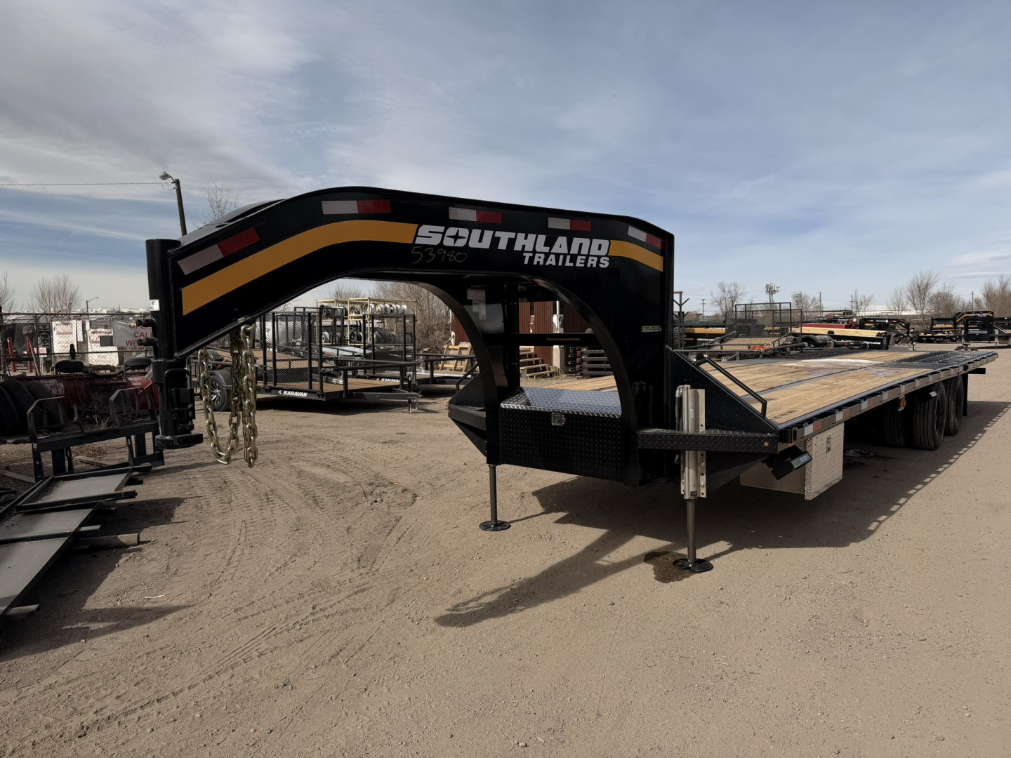 New 2026 Southland Trailers 8.5-32 Engineered Beam Gooseneck W/ Hydraulic Dovetail 29K GVWR (CHECK WEIGHT SPECS UI)