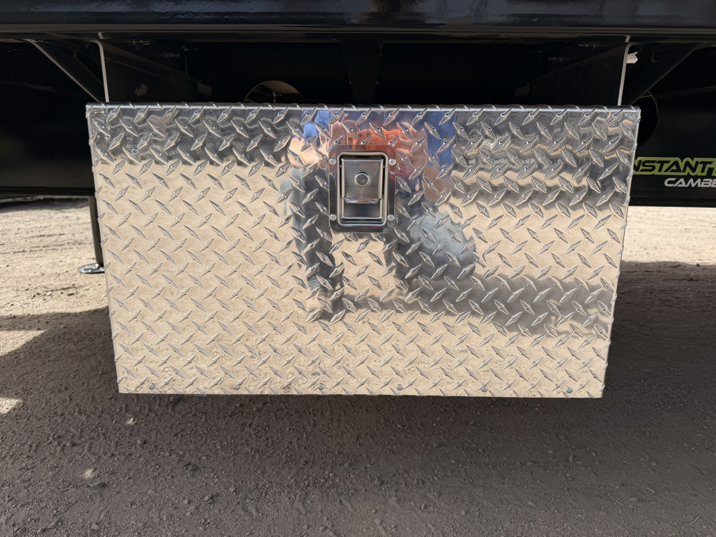 New 2026 Southland Trailers 8.5-32 Engineered Beam Gooseneck W/ Hydraulic Dovetail 29K GVWR (CHECK WEIGHT SPECS UI)