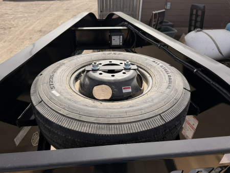 New 2026 Southland Trailers 8.5-32 Engineered Beam Gooseneck W/ Hydraulic Dovetail 29K GVWR (CHECK WEIGHT SPECS UI)