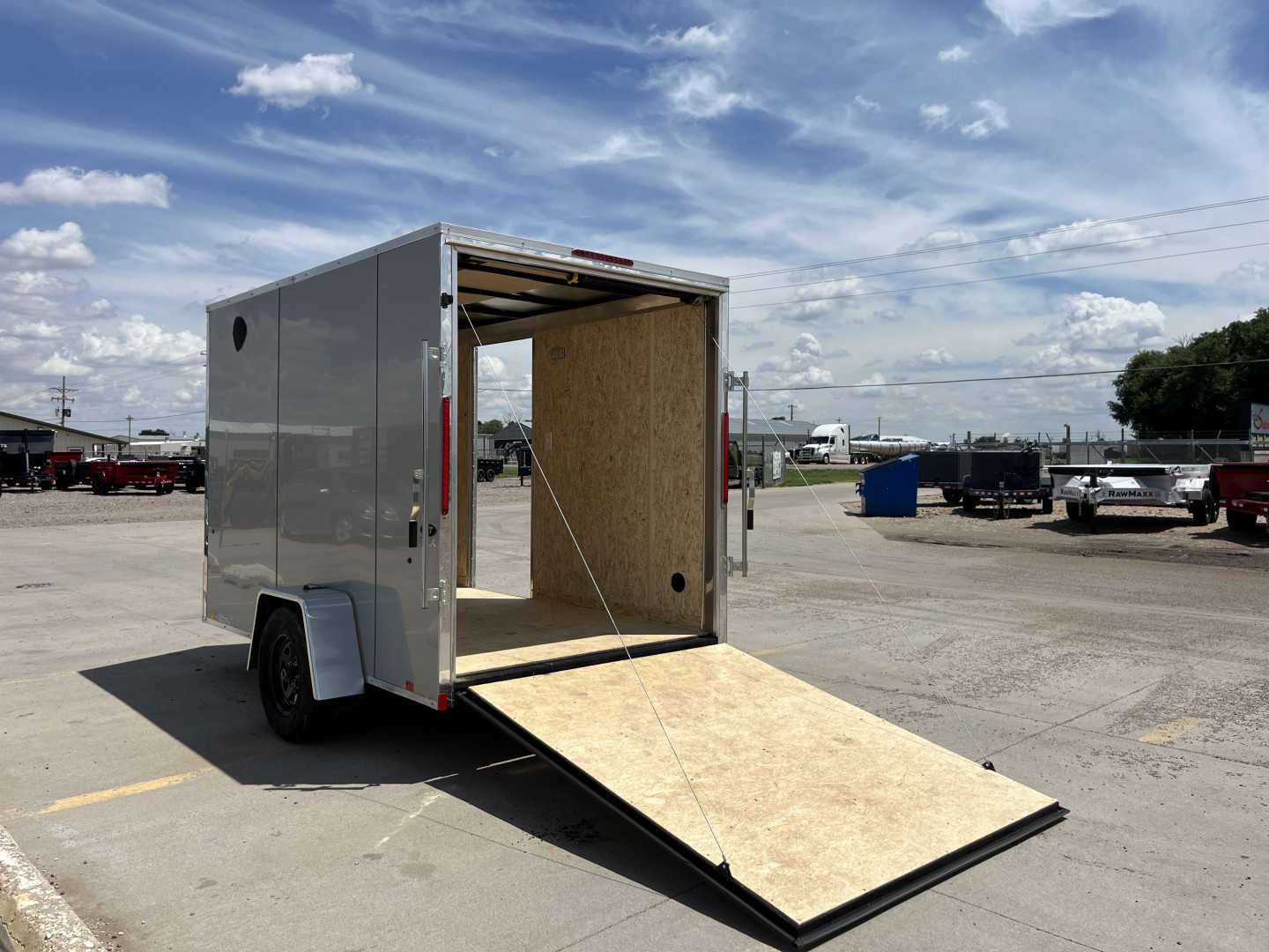 New 2026 Look Trailers 6' x 10' Single Axle 0.80 Composite Skin Cargo / Enclosed Trailer