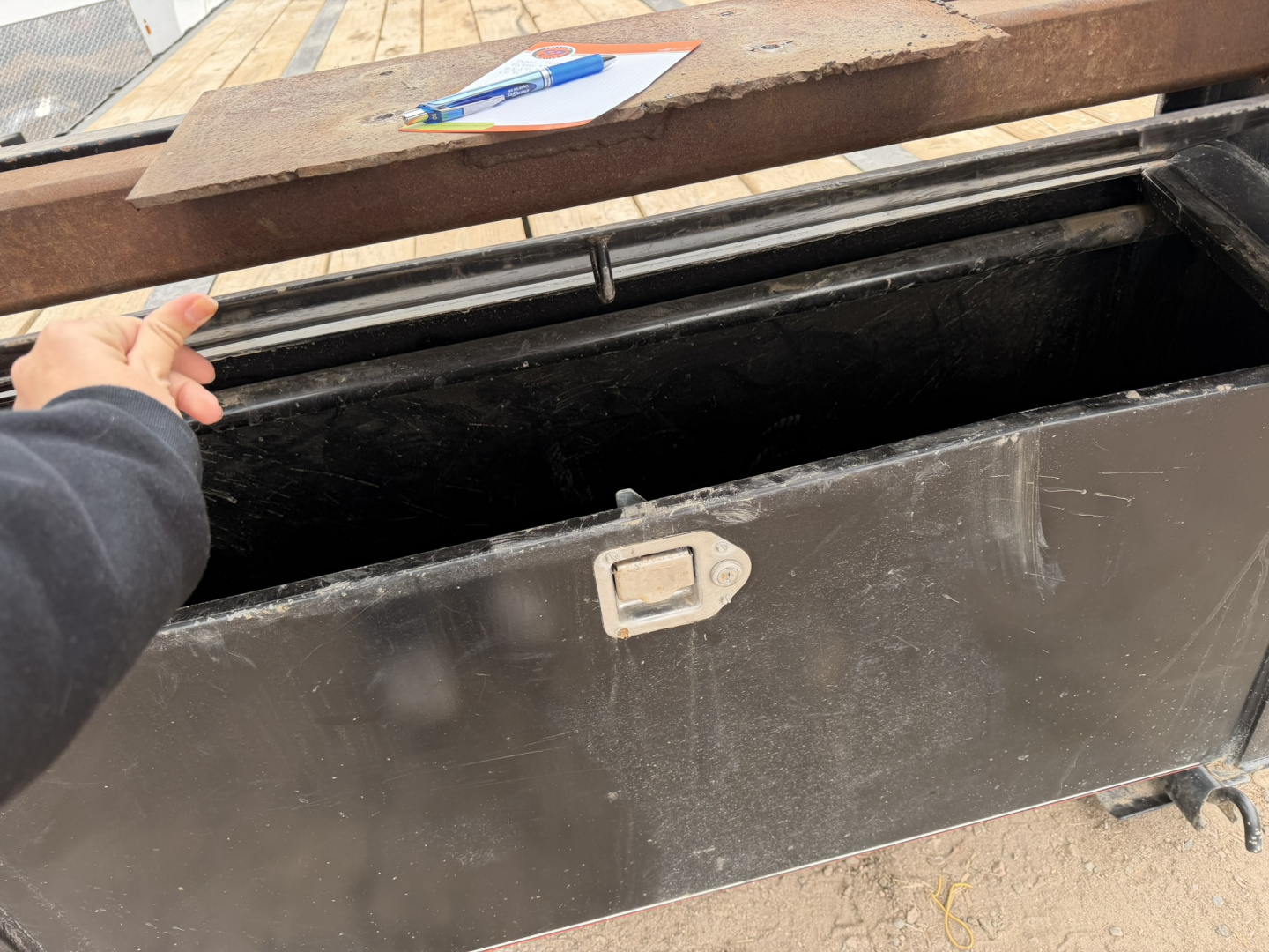 Used 2025 Diamond T 8.5-32TandemDual10KsGooseneckMAXX