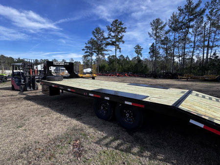 New 2026 Superior Manufacturing 8.5X24 DECKOVER GN Equipment Trailer