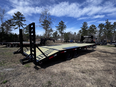 New 2026 Superior Manufacturing 8.5X24 DECKOVER GN Equipment Trailer