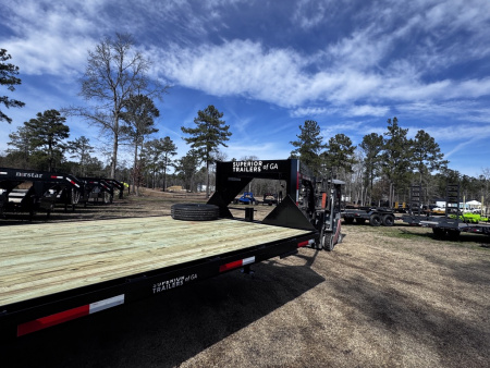 New 2026 Superior Manufacturing 8.5X24 DECKOVER GN Equipment Trailer