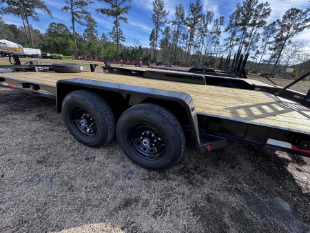 New 2026 Superior Manufacturing 6.5X20 Equipment Trailer
