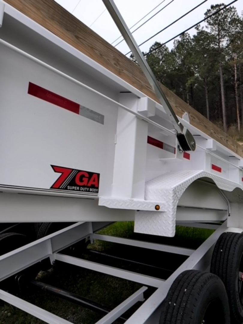New 2026 Diamond C Trailers LPT208 - Pacesetter Edition Dump Trailer