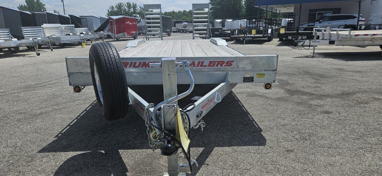 New 102X20+4 GALVANIZED DRIVEROVER EQUIPMENT TRAILER 7 K AXLES 2026 TRIUMPH