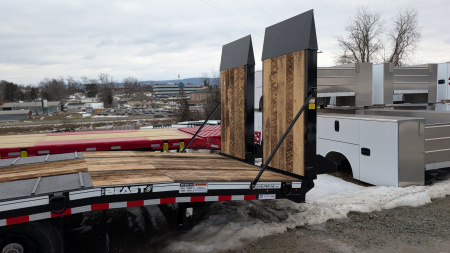 New 2026 CAM SUPERLINE 24+ 7.5 "BEAST" Deckover 20 TON trailer w/ 40x80 APR RAMPS