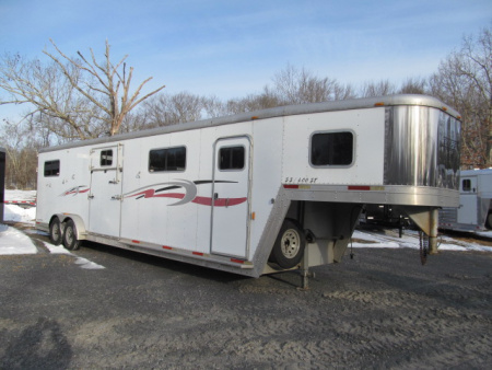 Used 2003 Exiss Trailers SS 400 ST Horse Trailer
