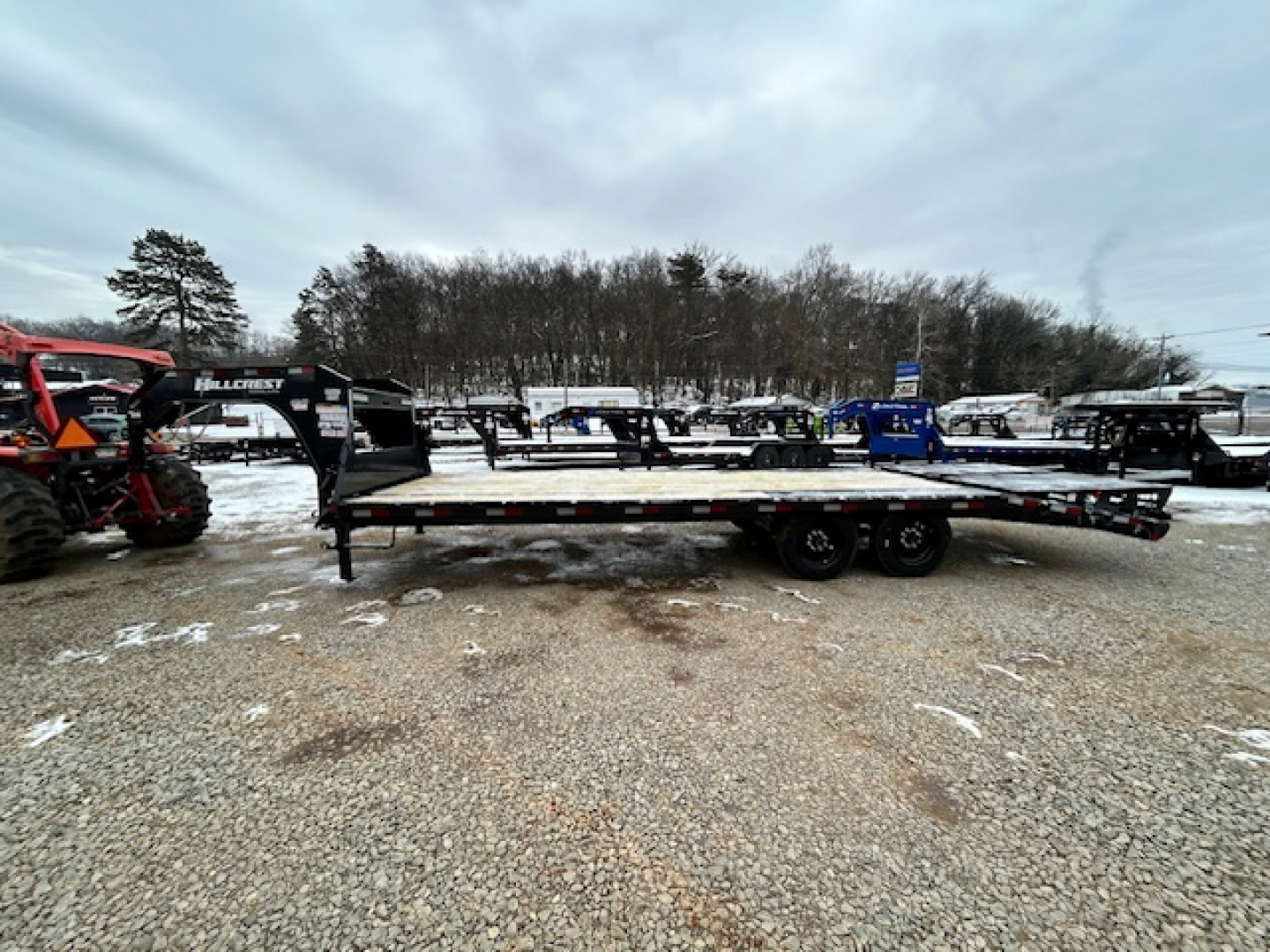 New 2026 Hillcrest Gooseneck 25+5 17.6 W/ Max Ramps