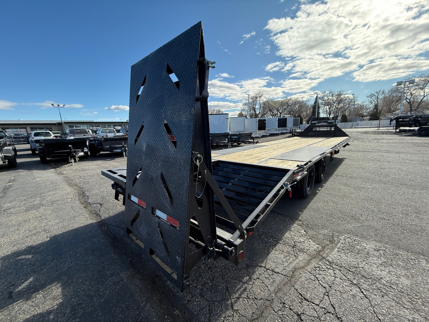 New 2026 Iron Bull 102X32 Gooseneck Bodies