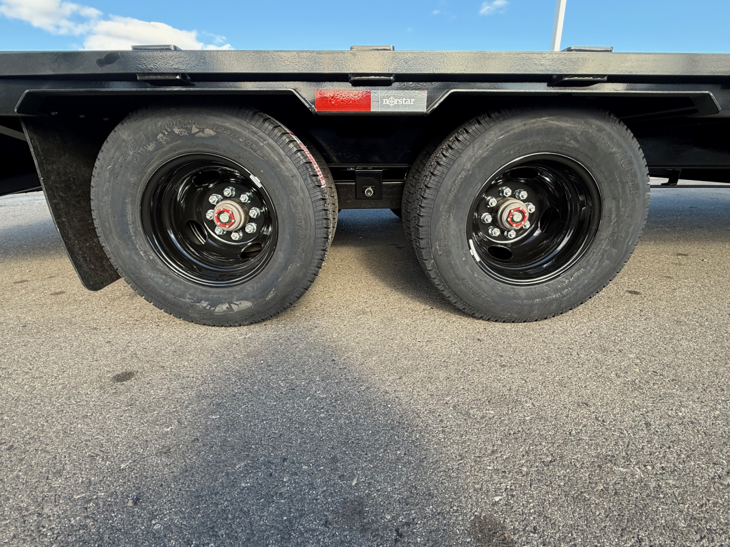 New 2026 Iron Bull 102X25 Gooseneck Bodies