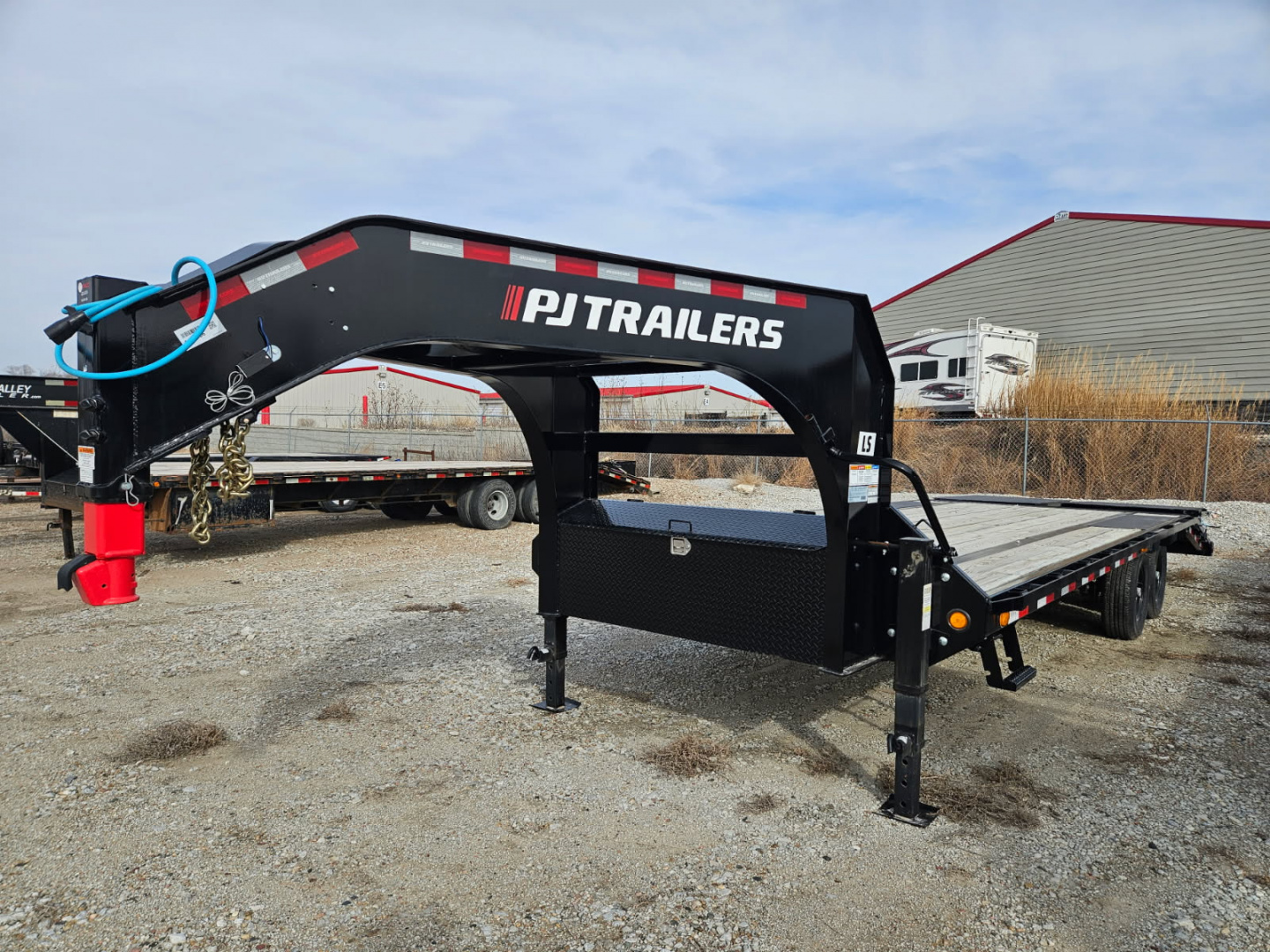 New 2025 PJ Trailers LS Flatbed Trailer