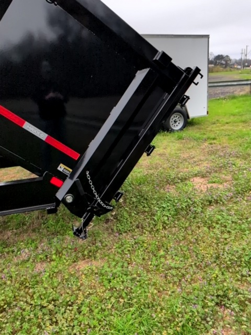 New 2026 MAXX-D DSX8320-G Dump Trailer