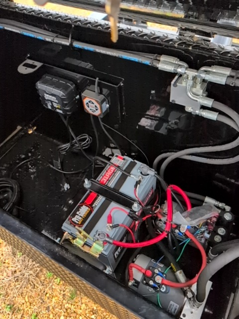 New 2026 MAXX-D DSX8320-G Dump Trailer