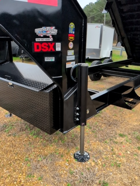 New 2026 MAXX-D DSX8320-G Dump Trailer