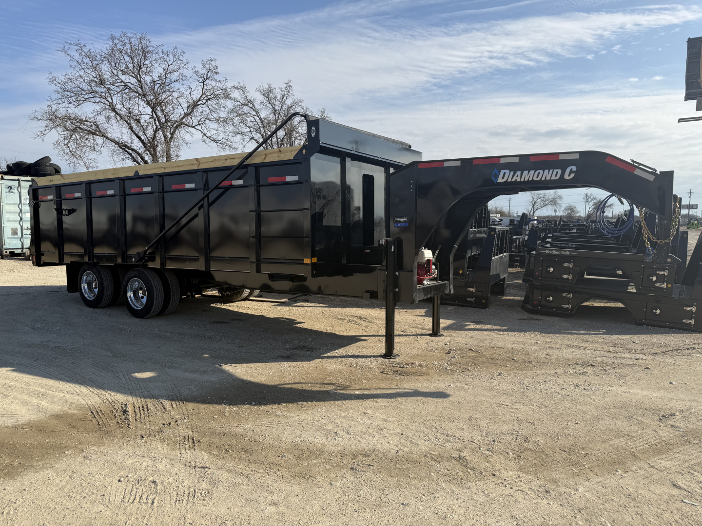 New 2026 Diamond C Trailers WDT212 20X96 Dump Trailer