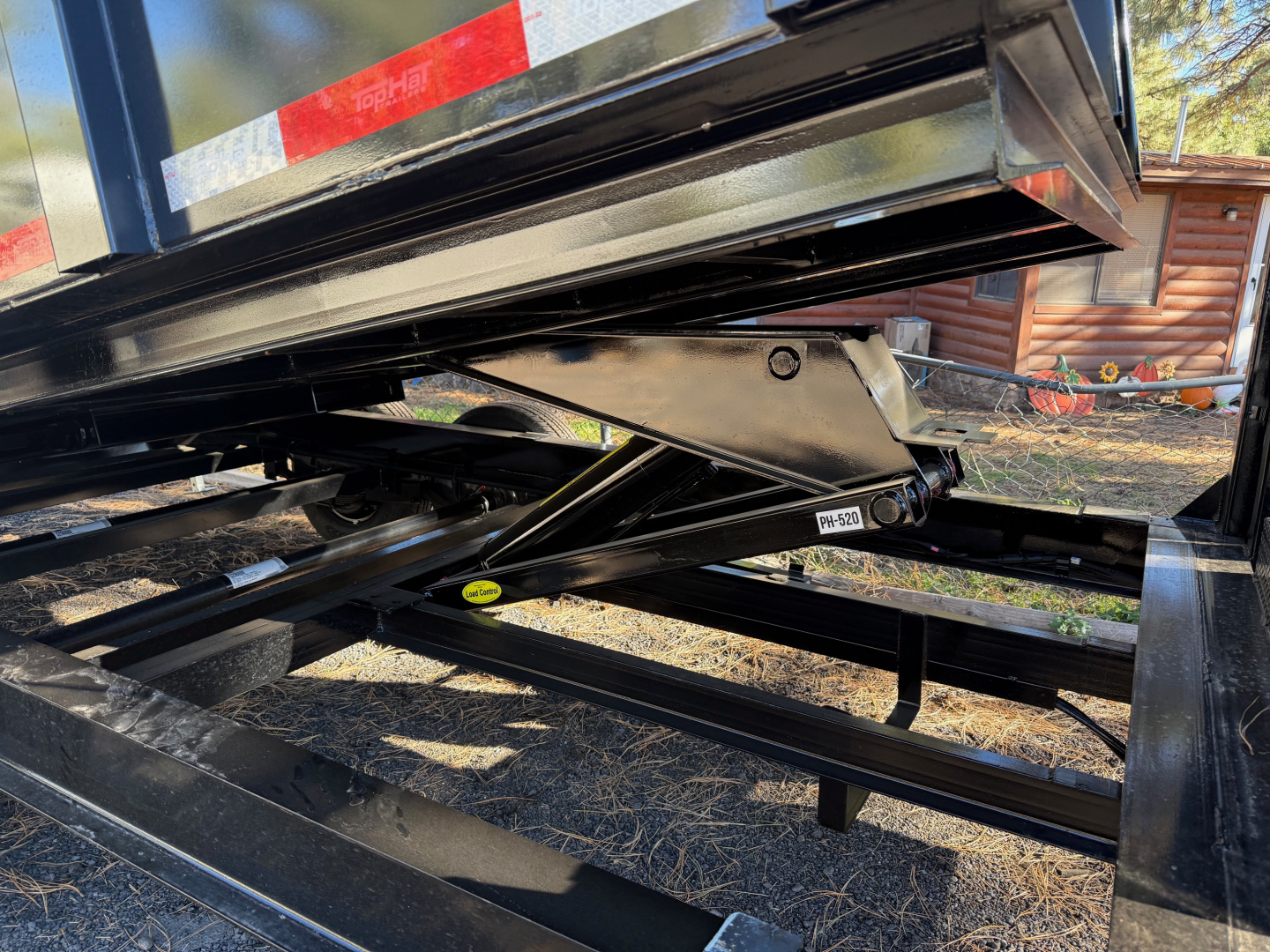 New 2026 Top Hat Trailers 7'X14' Dump Trailer 14000 lb G.V.W. 3' Sides Dump Trailer