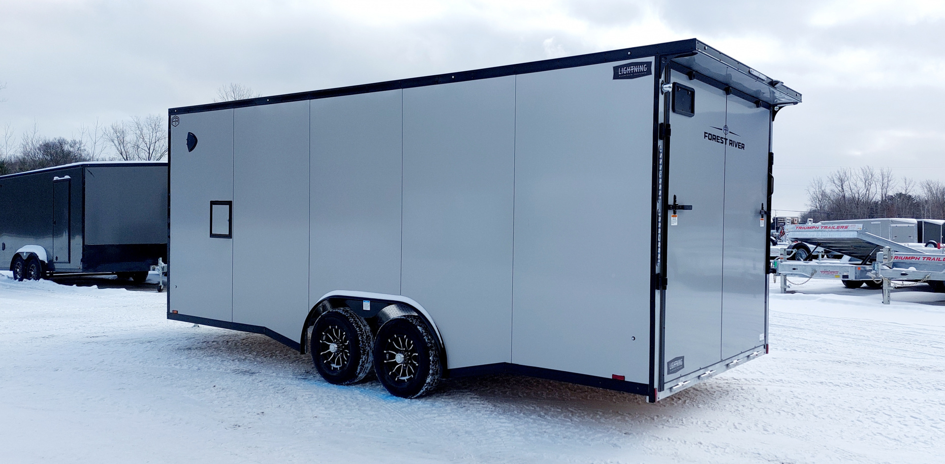 New 8 X 20 + 4 V-NOSE SNOWMOBILE/CAR HAULER ENCLOSED 5200# AXLES ALL ALUMINUM LIGHTNING