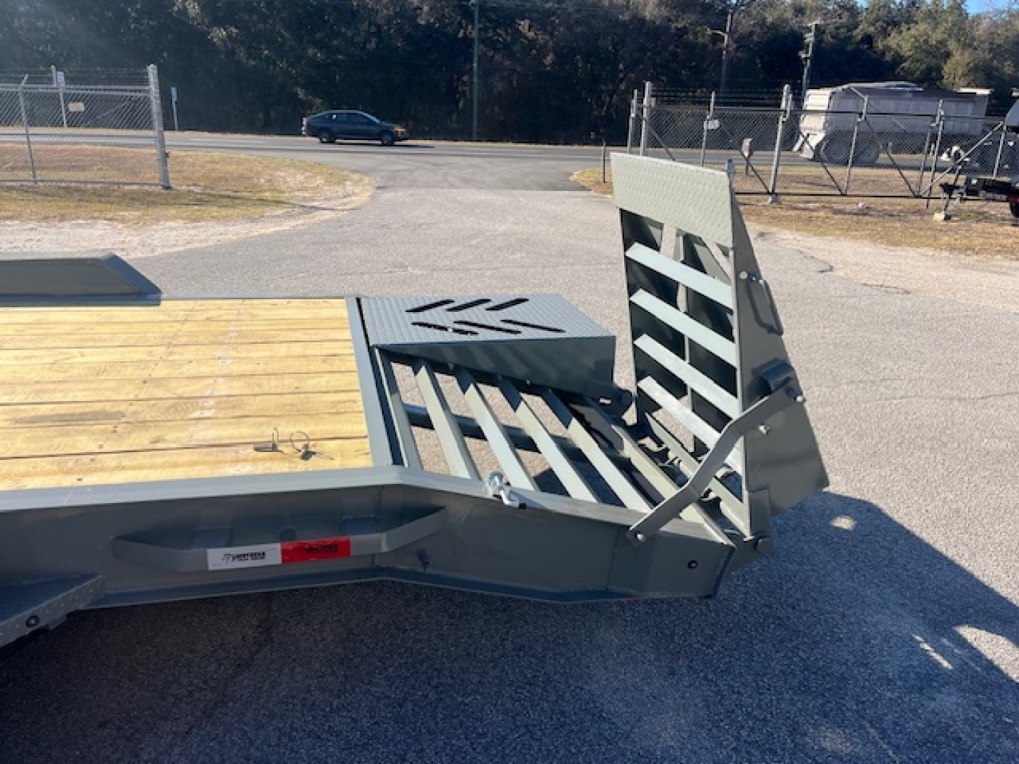 New 2026 Southern Utility 7 X 22 16K EQUIPMENT W/ PONY RAMPS Equipment Trailer