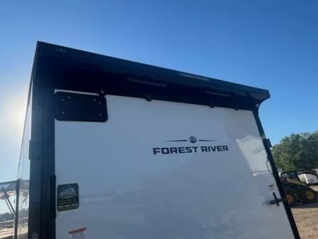 New 2026 Continental Cargo 8.5 x 28 Enclosed Cargo / Enclosed Trailer