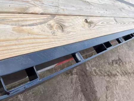 New 2025 Delco Trailers 36' Hydraulic Dove Tail Gooseneck  Flatbed Trailer