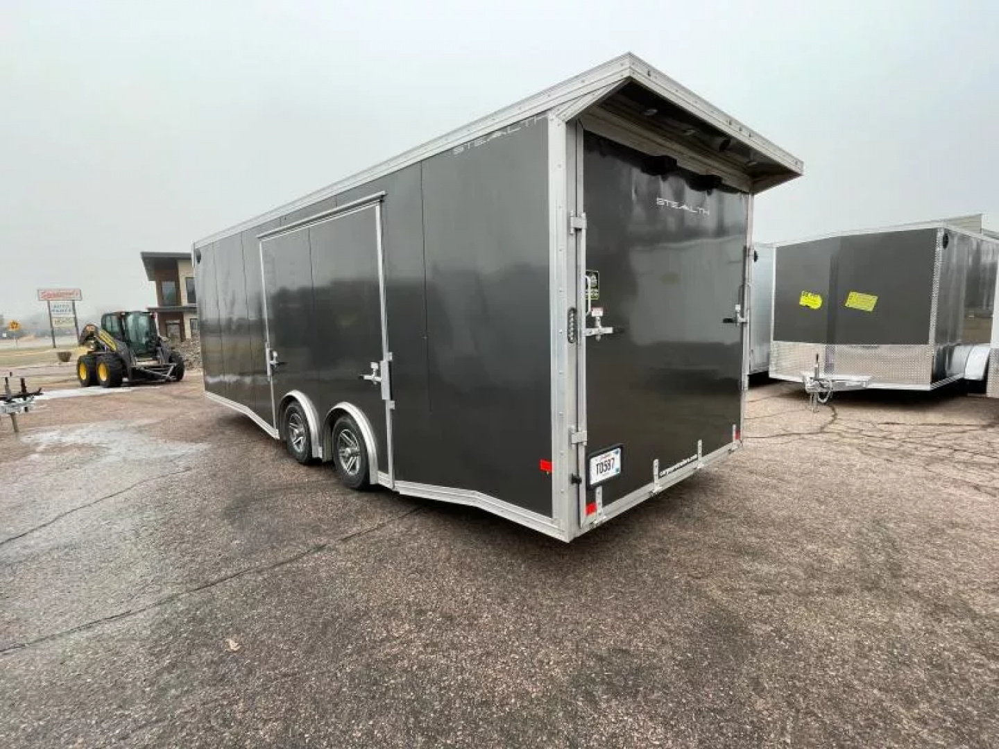 Used 2023 Alcom-Stealth 8.5 x 24 Aluminum Frame Premium Enclosed Trailer Car Trailer / Cargo Trailer