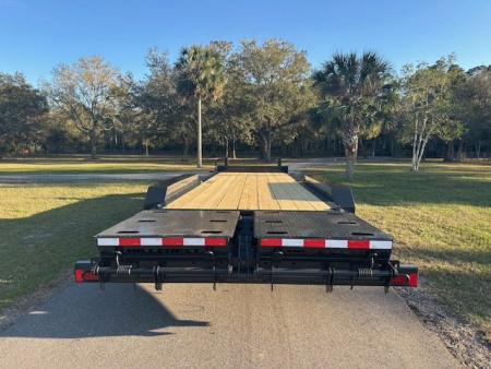 New 2026 Hillcrest Trailers 21K 21+3 Heavy Duty Tri-Axle Equipment Trailer