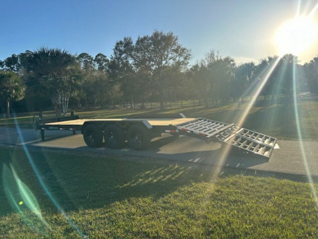 New 2026 Hillcrest Trailers 21K 21+3 Heavy Duty Tri-Axle Equipment Trailer