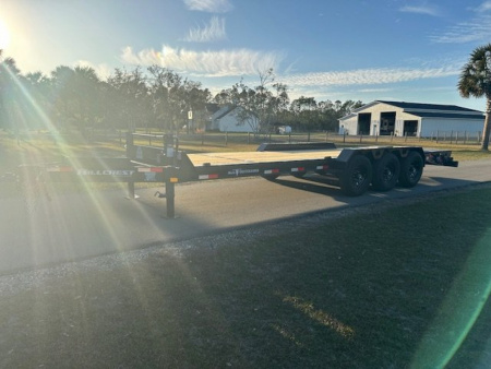 New 2026 Hillcrest Trailers 21K 21+3 Heavy Duty Tri-Axle Equipment Trailer