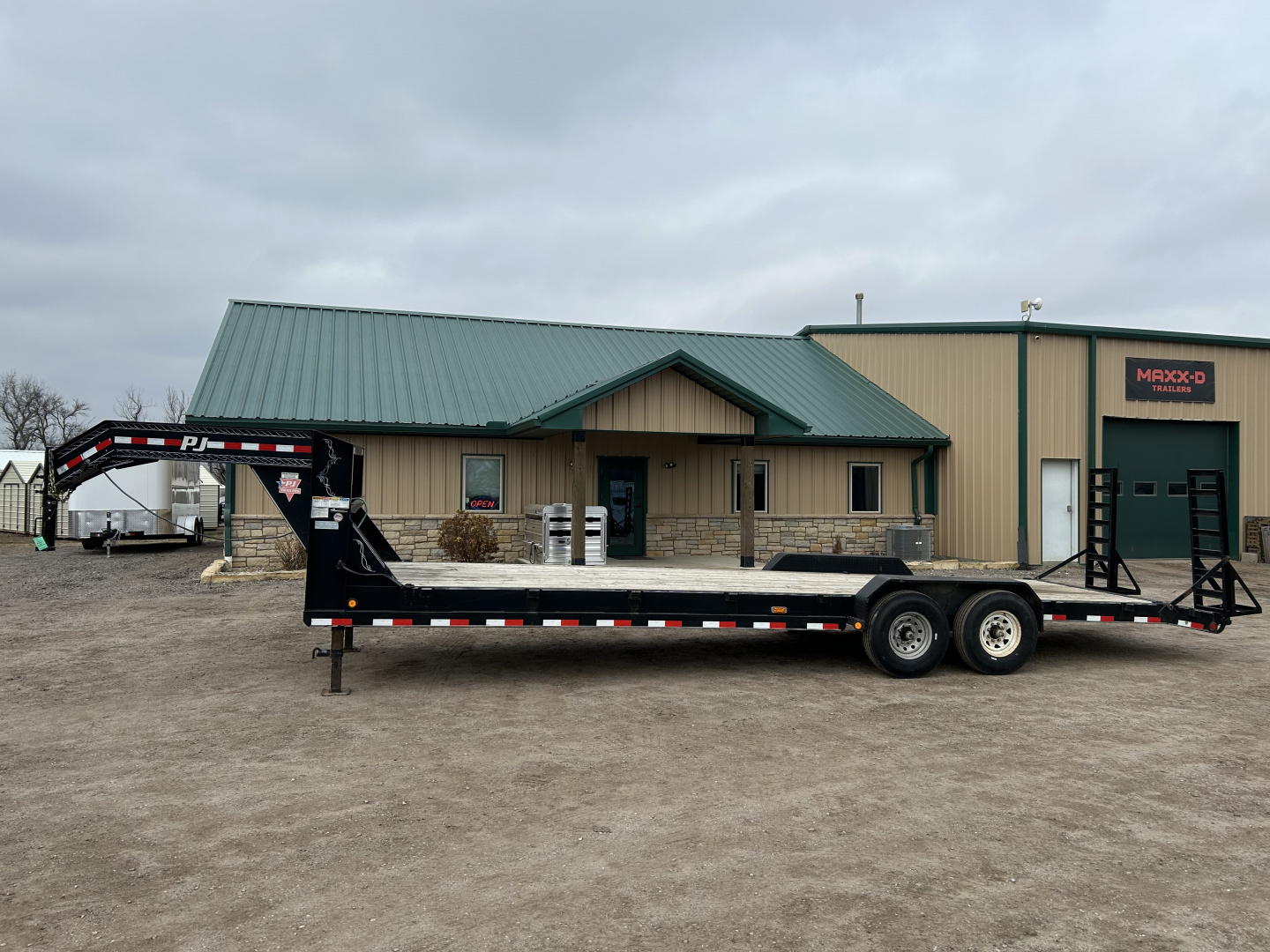 Used 2021 PJ Trailers 83"x26' Equipment Trailer