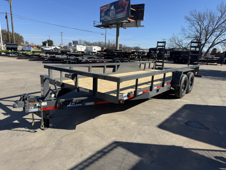 New 2026 Top Hat Trailers HT14 83X20 Equipment Trailer