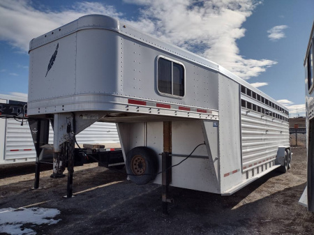 Used 2015 Trails West Model 8413 28' Stock Combo Trailer