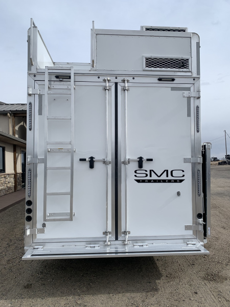 New 2026 SMC L8420BBFKT 20' Short Wall, Slide out with Side Load