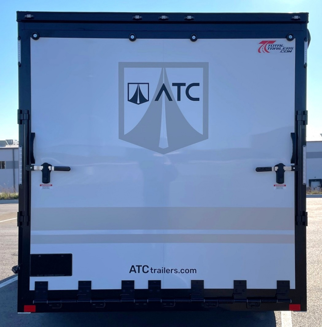 New ATC PLA 450 (2011) FRONT BUNK Toy Hauler: 1/2 Ton Towable