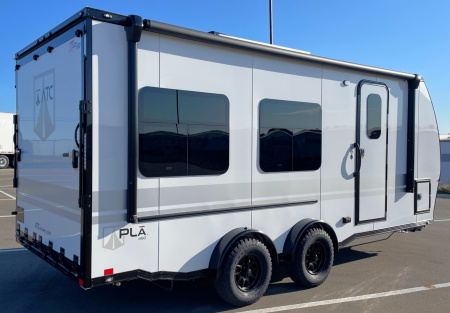 New ATC PLA 450 (2011) FRONT BUNK Toy Hauler: 1/2 Ton Towable