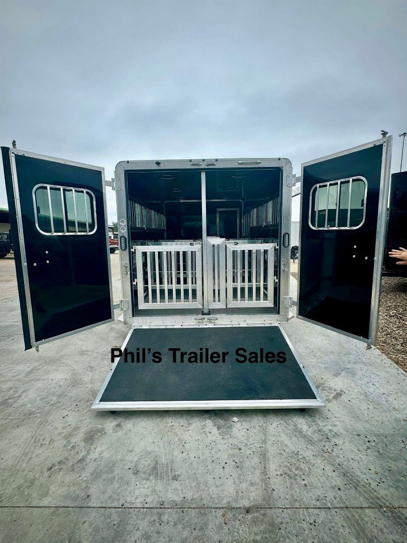 New Frontier Trailers 6 PEN LOW PRO LIVESTOCK TRAILER Stock / Stock Combo Trailer LAST 1 AT THIS PRICE! GET IT BEFORE IT'S GONE!