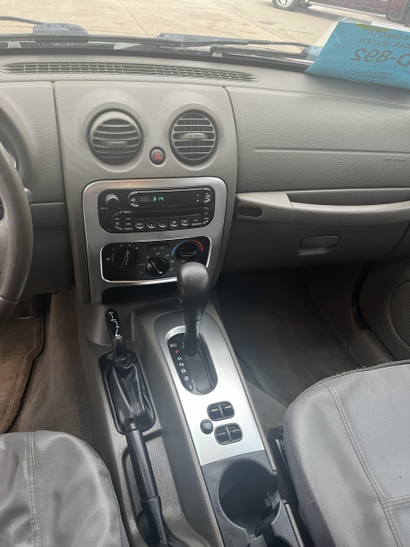 Used 2005 Jeep Liberty SUV sport