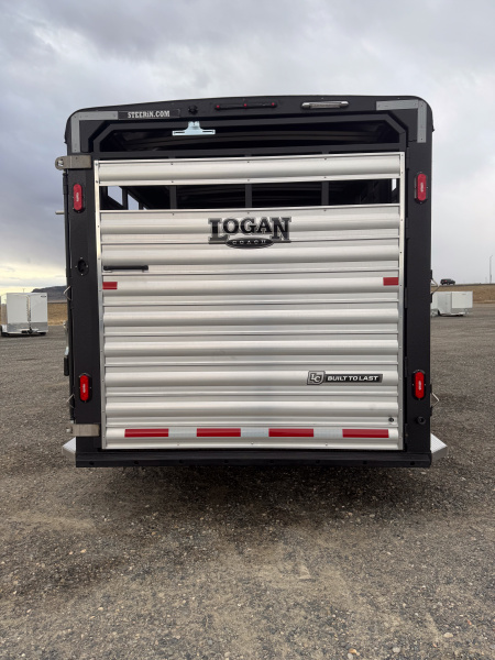 New 2026 Logan Coach 20' GN Stockman Combo