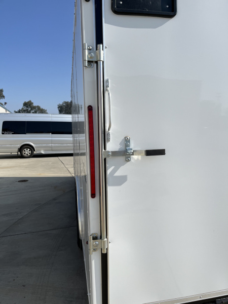 New 2026 Cargo Express 8.5X20EXDLX Cargo / Enclosed Trailer