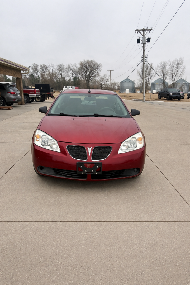 Used 2008 Pontiac G6/SE Car