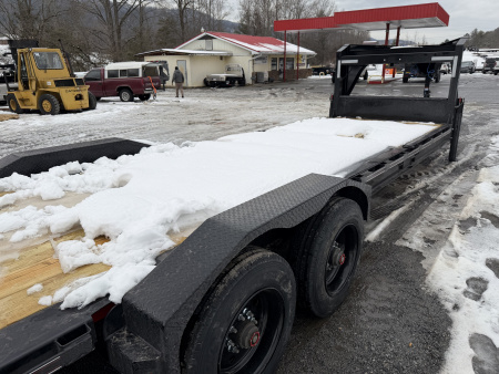 New 2026 Diamond C HDT210 GOOSENECK Tilt Trailer 26’ PACESETTER EDITION LOADED LITHIUM BATTERY HYDRO JACKS