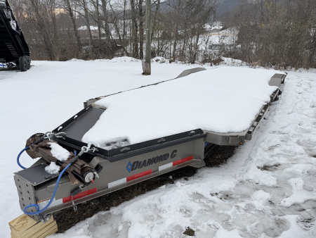 New 2026 Diamond C DET210 Tilt Trailer 102”X 26’ HYDRO JACK WIRELESS REMOTE 23K G.V.W.R.
