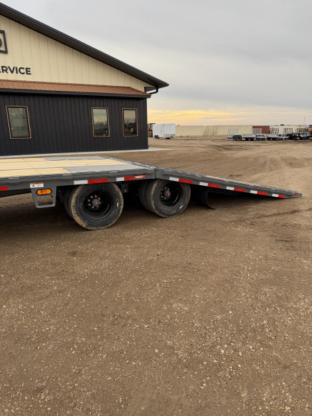 New 2026 Diamond C Trailers FMAX212HDT 2.0 Flatbed Trailer
