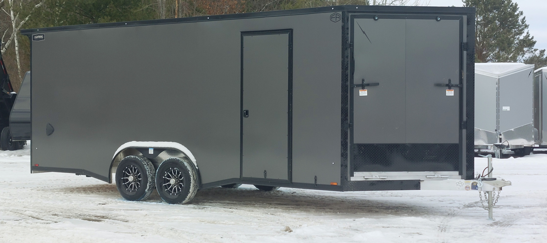 New 8 X 20 + 4' V-NOSE ENCLOSED SNOWMOBILE/CAR HAULER 5200# AXLES ALL ALUMINUM POLYCOMPOSITE EXTERIOR LIGHTNING