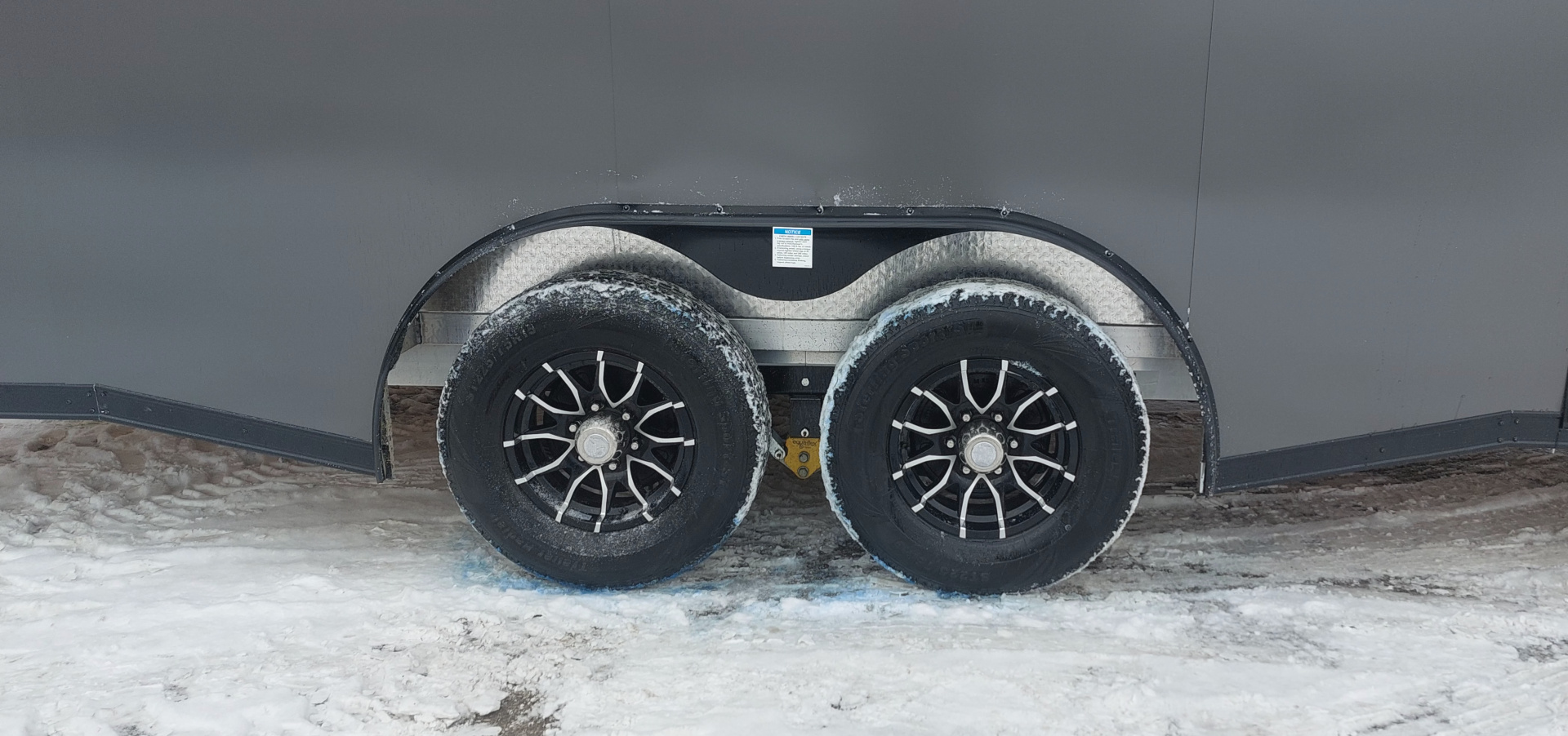 New 8 X 20 + 4' V-NOSE ENCLOSED SNOWMOBILE/CAR HAULER 5200# AXLES ALL ALUMINUM POLYCOMPOSITE EXTERIOR LIGHTNING