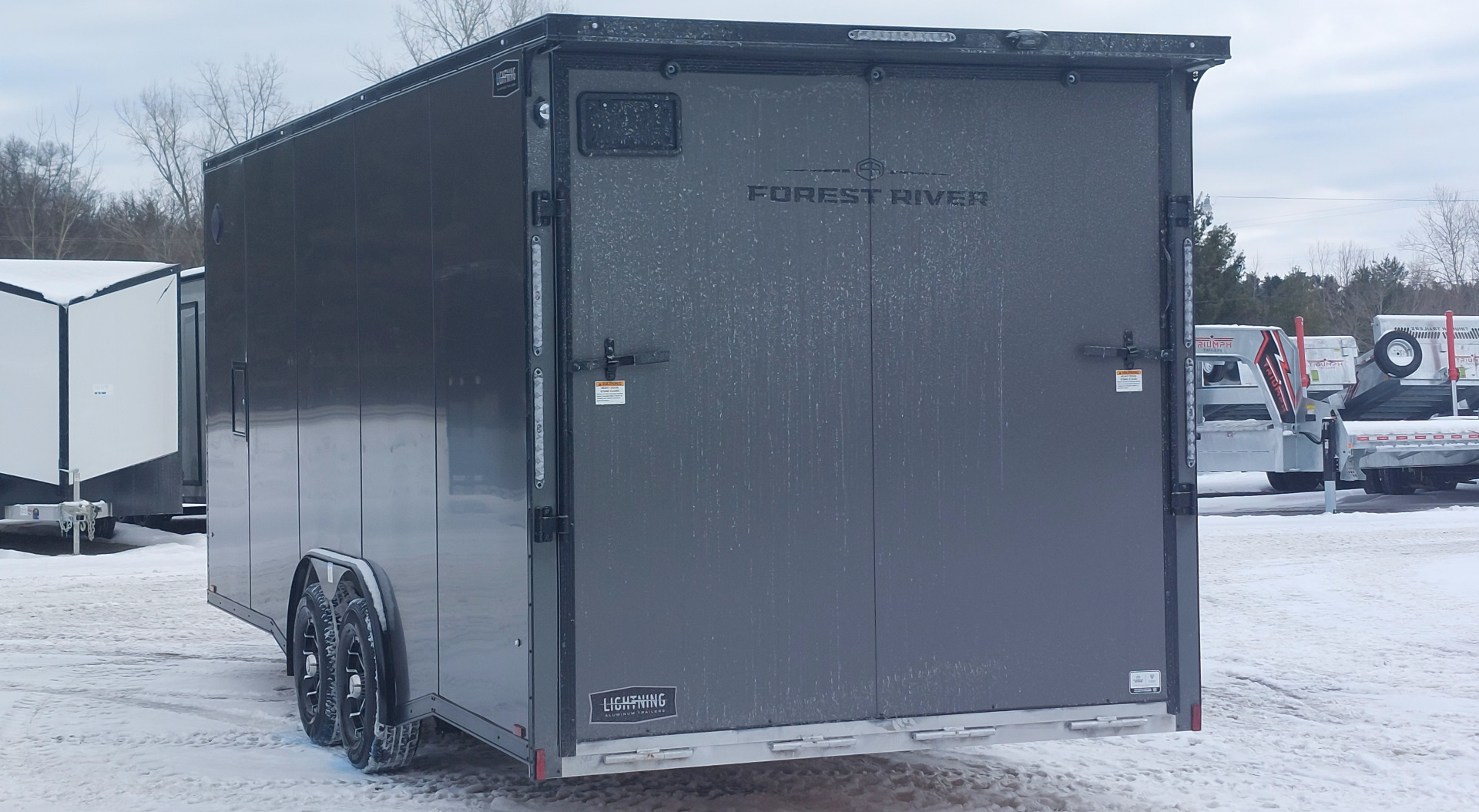 New 8 X 20 + 4' V-NOSE ENCLOSED SNOWMOBILE/CAR HAULER 5200# AXLES ALL ALUMINUM POLYCOMPOSITE EXTERIOR LIGHTNING